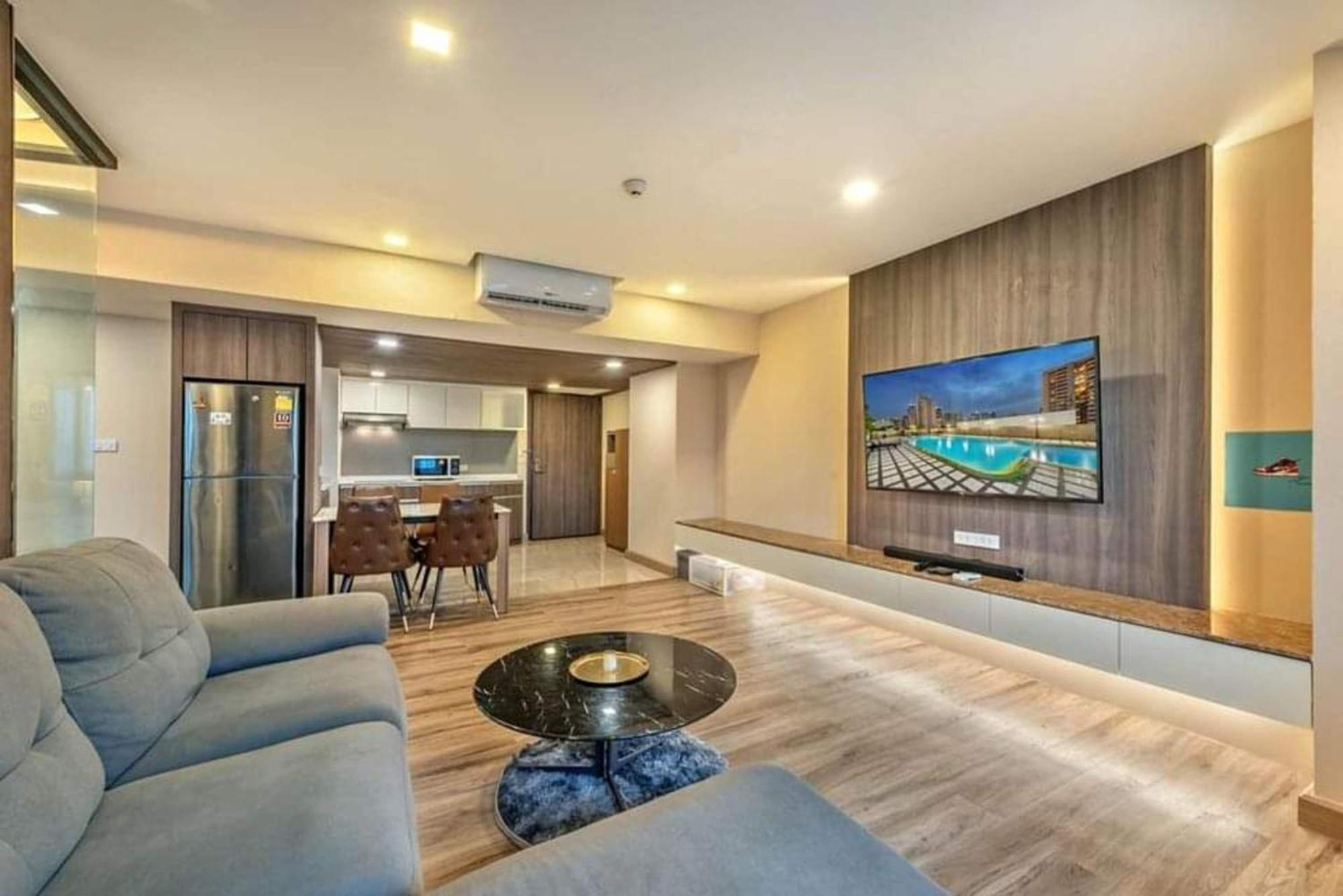 公寓 Rent Omni Tower Nana - Prime Sukhumvit Location *