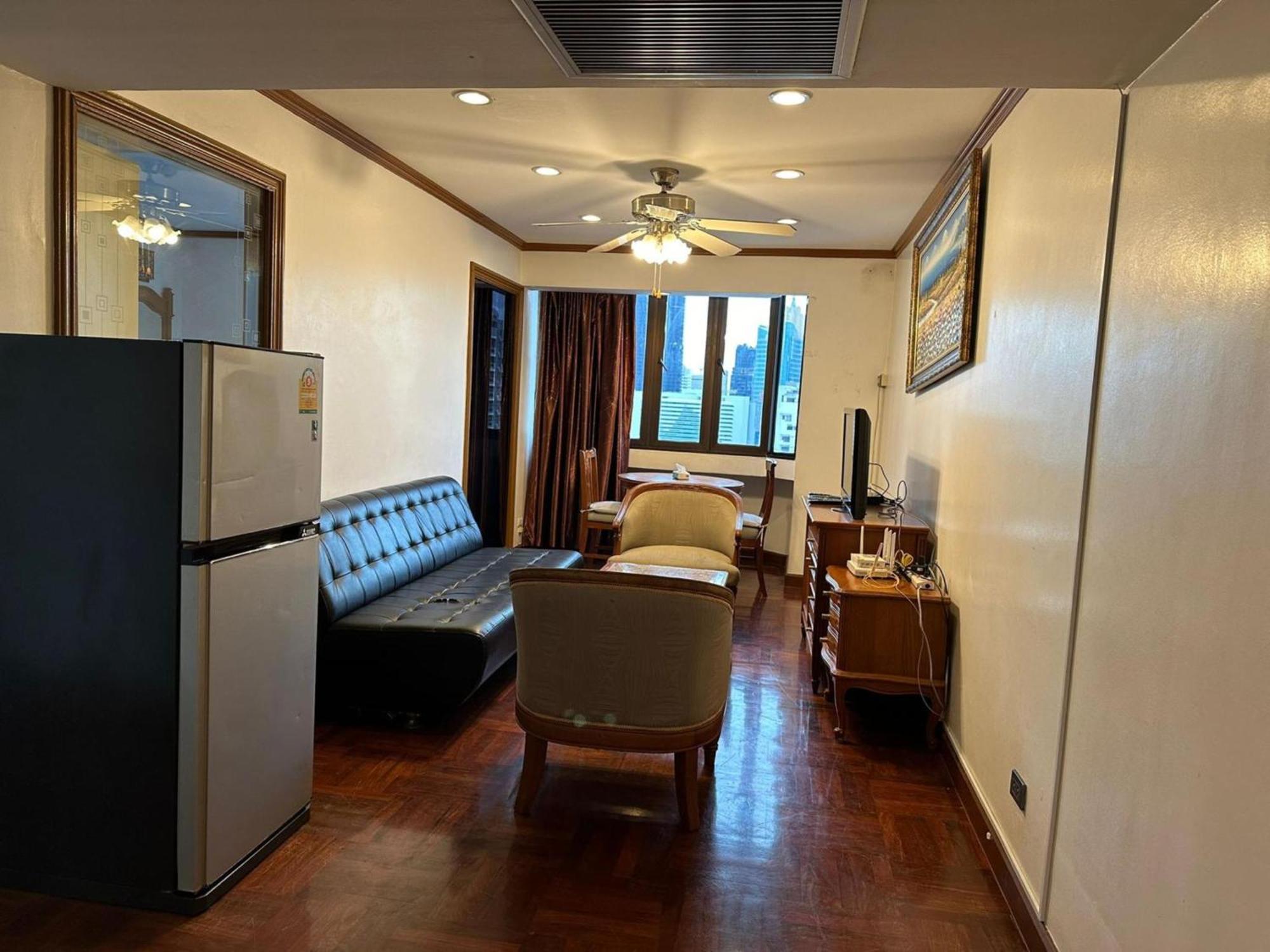 公寓 Rent Omni Tower Nana - Prime Sukhumvit Location 曼谷