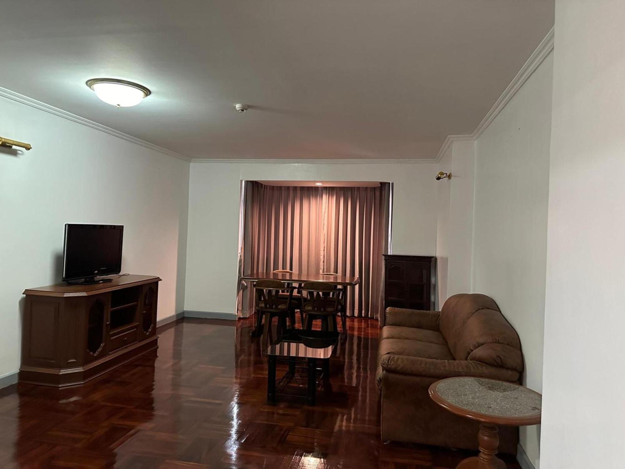 公寓 Rent Omni Tower Nana - Prime Sukhumvit Location 曼谷