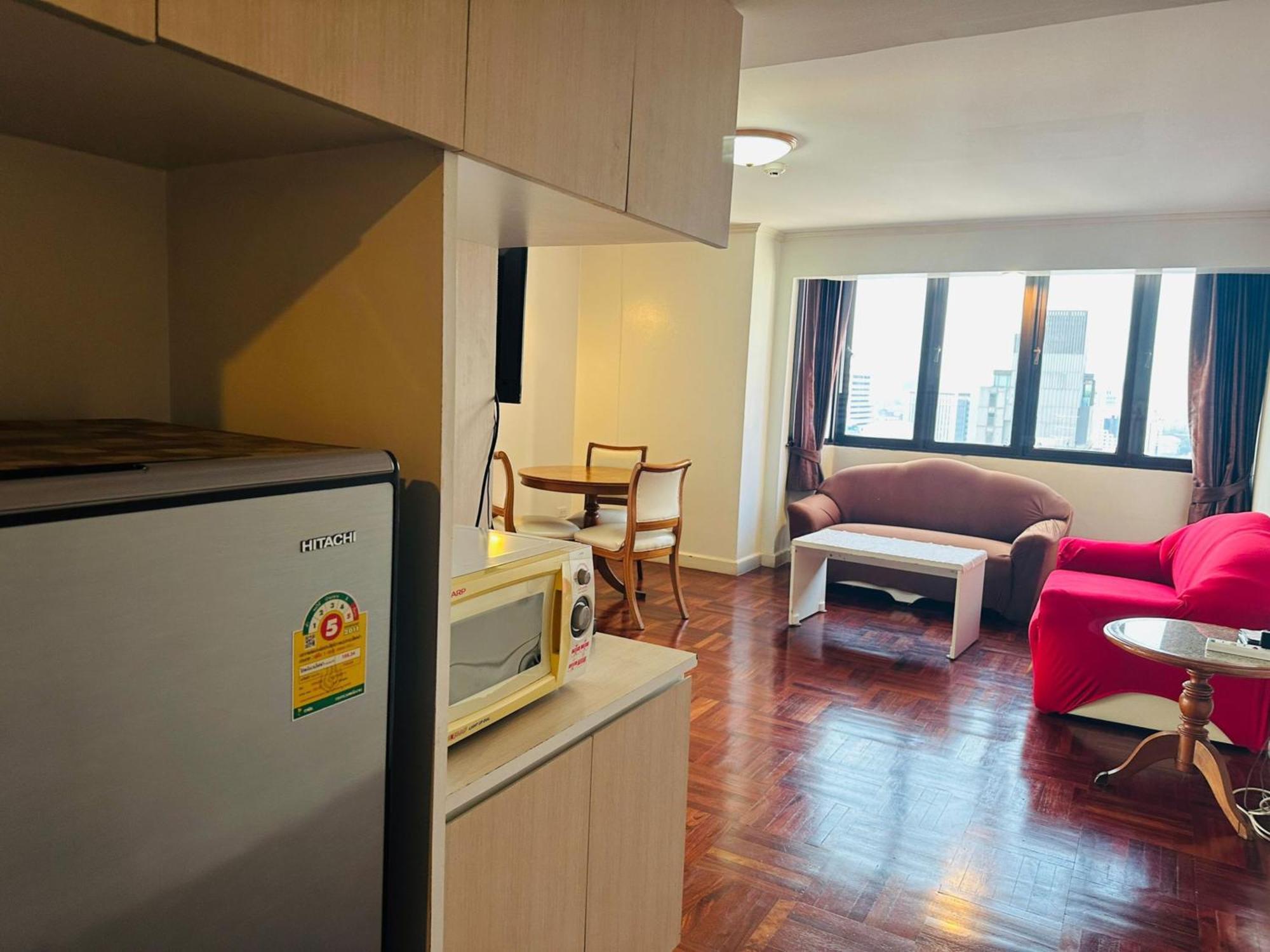 Rent Omni Tower Nana - Prime Sukhumvit Location * 曼谷