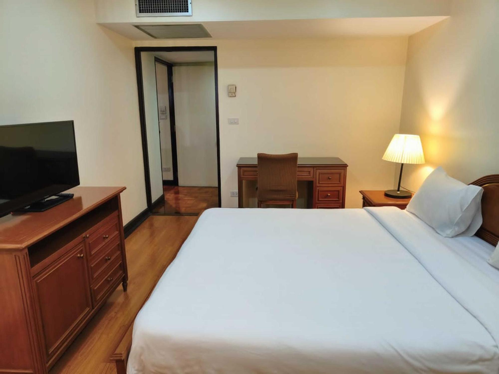 公寓 Rent Omni Tower Nana - Prime Sukhumvit Location 曼谷