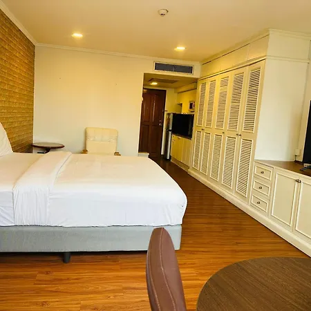 Direct Rooms At Omni Complex, Nana Bangkok Exterior photo