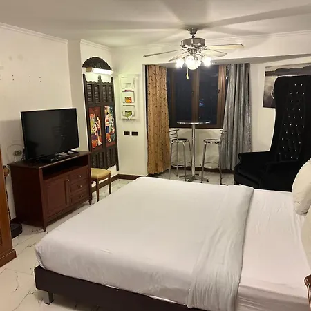 Direct Rooms At Omni Complex, Nana Bangkok Exterior photo