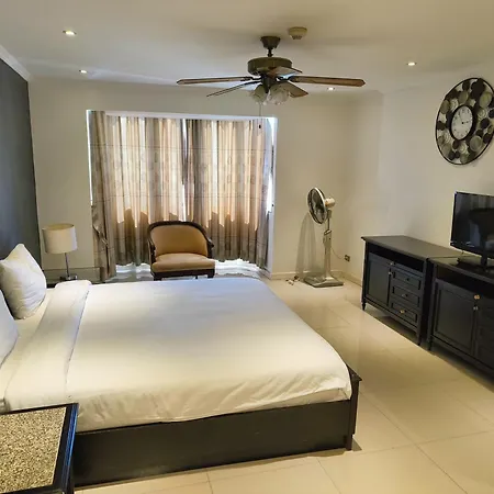 Direct Rooms At Omni Complex, Nana Bangkok Exterior photo