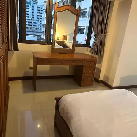 Direct Rooms At Omni Complex, Nana Bangkok Exterior photo
